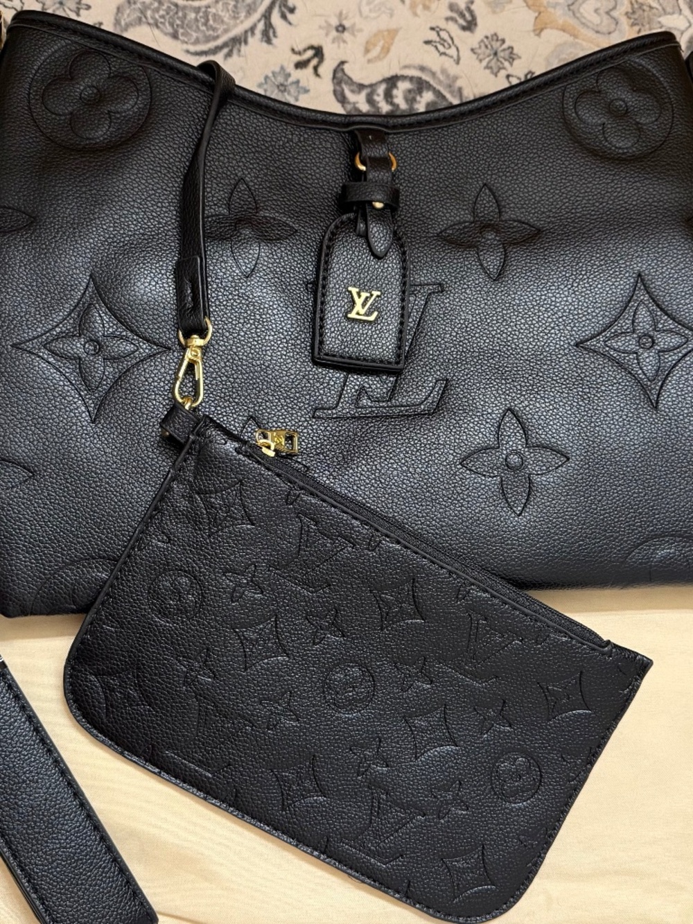 Large shoulder bag